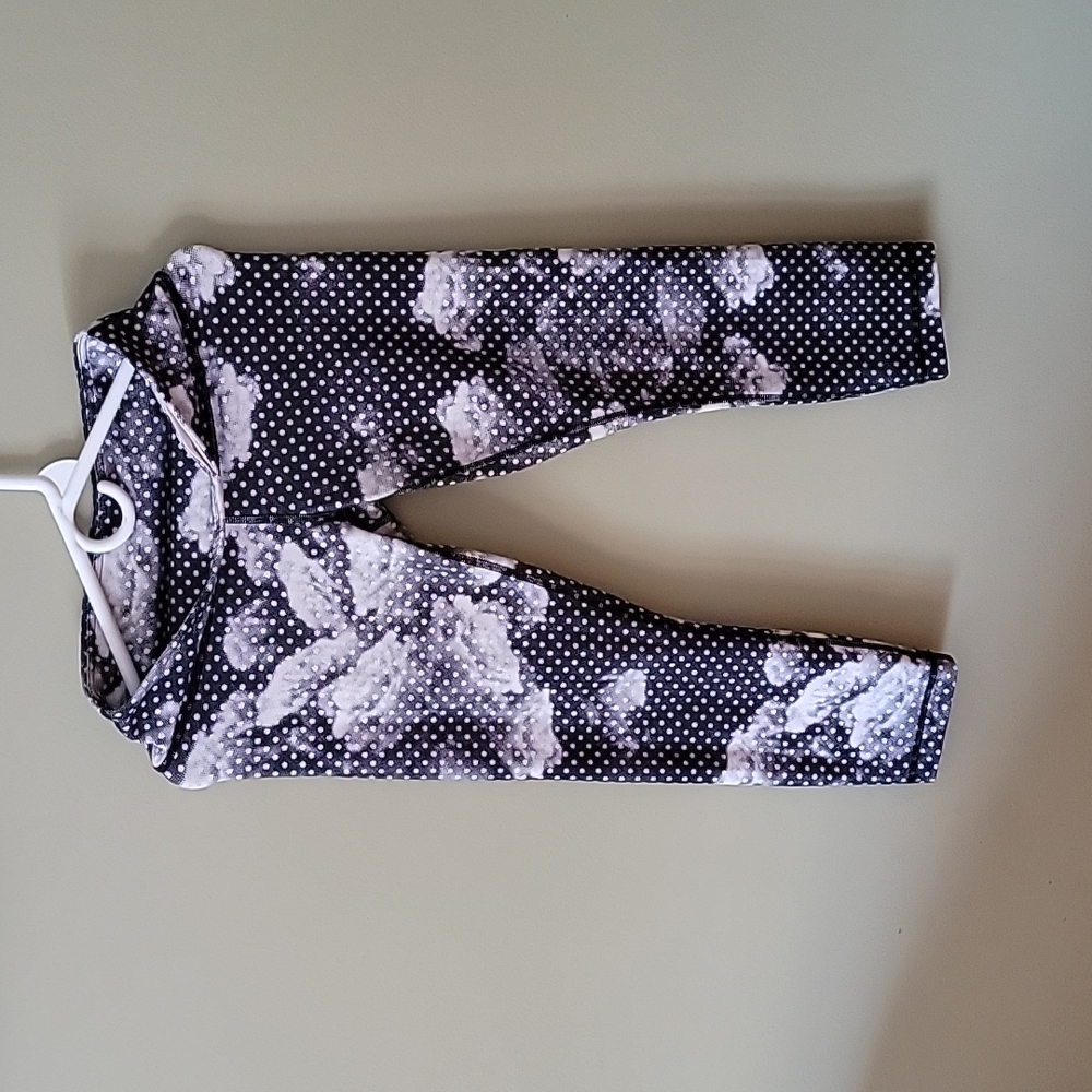Lululemon capris